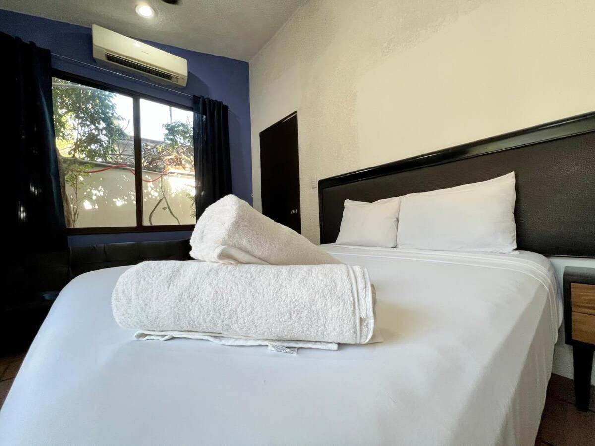 Caipirinha Loft- Con Billar Y Alberca Apartment Merida Luaran gambar